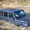Прев'ю позашляховика Mercedes-Benz на воді