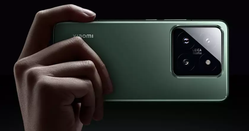 Появилась утечка информации о камерах Xiaomi 15 и 15 Pro