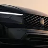 Прев'ю передніх фар оновленого Volvo XC60 Black Edition