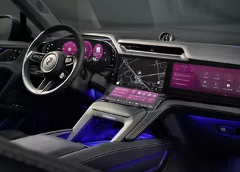 Электрический Porsche Cayenne получил рекордную площадь экранов в салоне