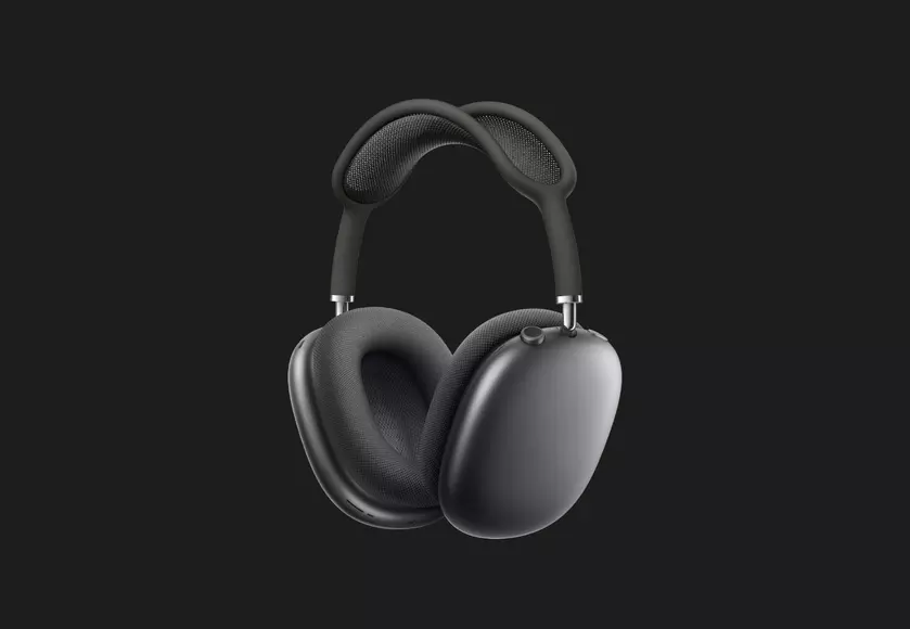Пользователи AirPods Max начали получать новую версию ПО