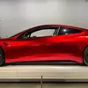 Tesla Roadster на трасі на попередньому вигляді