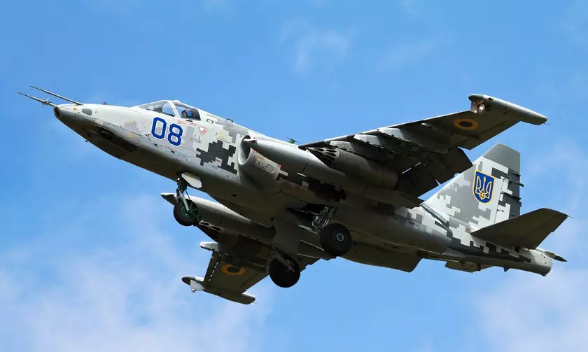 Украинская военная авиация уничтожила несколько десятков единиц российской бронетехники