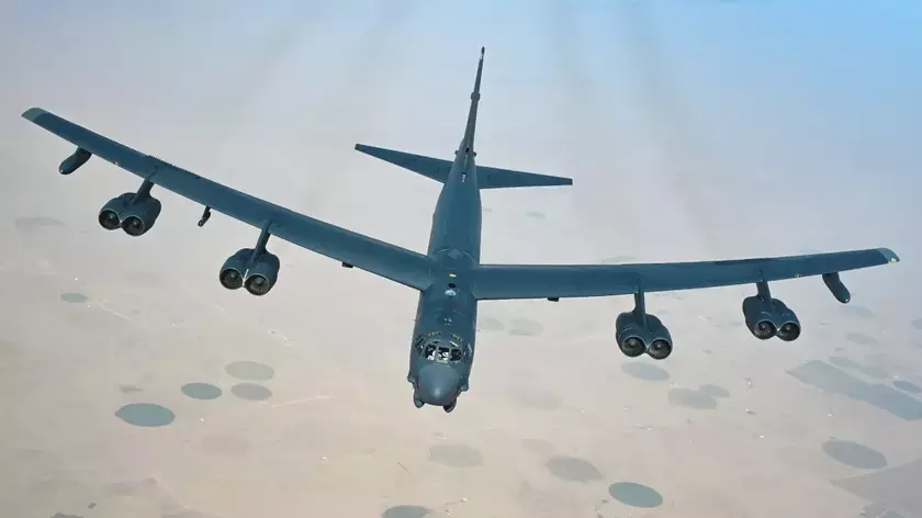 ВВС США смогут использовать модернизированные ядерные бомбардировщики B-52J Stratofortress не раньше 2033 года