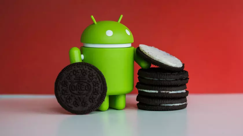 Названы смартфоны Samsung, которые получат новый Android 8.0