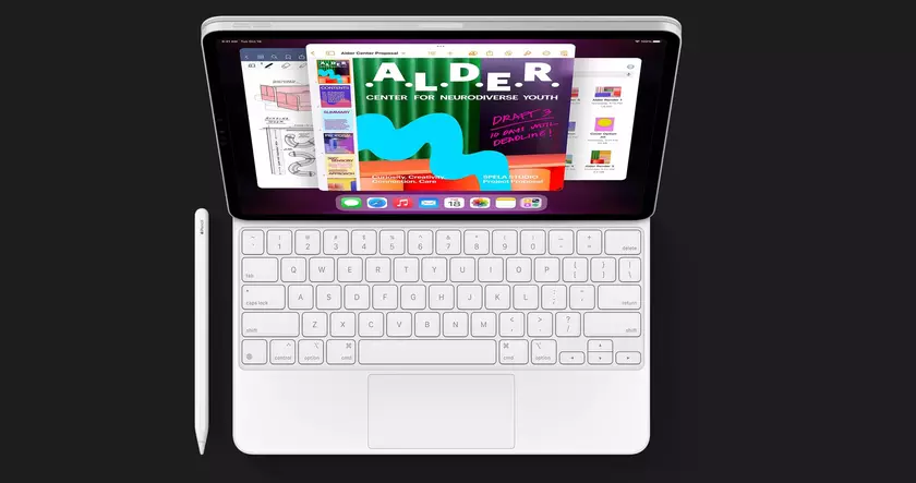 Как у iPad 10: планшеты iPad Air и iPad Pro могут получить фронтальную камеру на боковой рамке