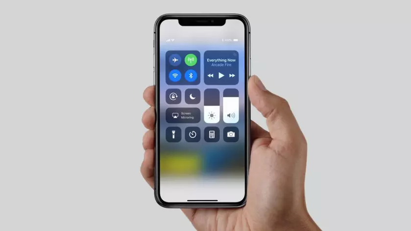 Apple обязала разработчиков адаптировать приложения в App Store под «челку» iPhone X