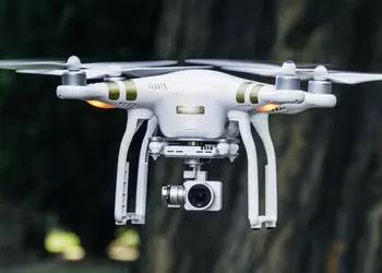 DJI осенью прекратит поддержку двух квадрокоптеров Phantom