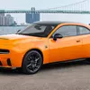 Мініатюра виду спереду нового Dodge Charger