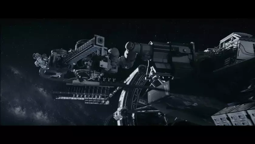 Лунная база "Железного неба": кинофантастика, привлекающая внимание