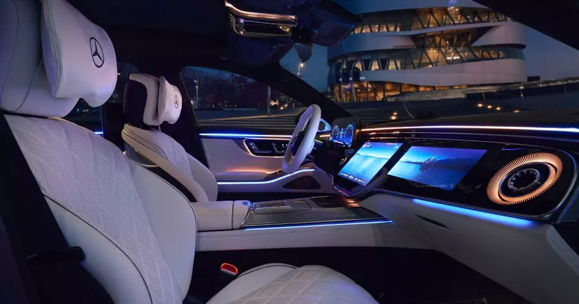 Новые технологии в интерьере: Сиденья Mercedes-Benz S-Class 2026