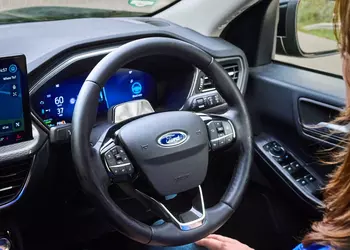 Обновлённый Ford Kuga получил технологию "автопилота" BlueCruise