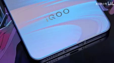 iQOO Neo11 «показав спину»: металева рамка, 2K-екран і акумулятор ємністю 7500 мА/г
