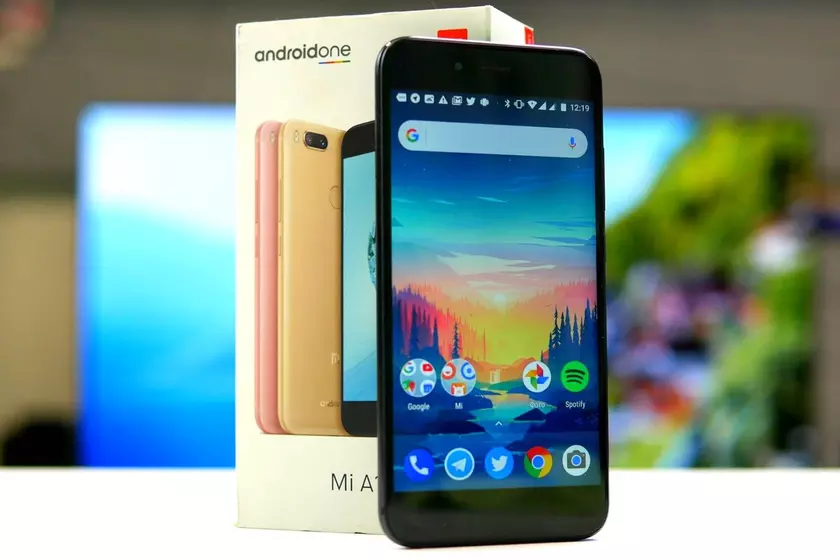 Xiaomi пришлось приостановить обновление Mi A1 до Android 8.1