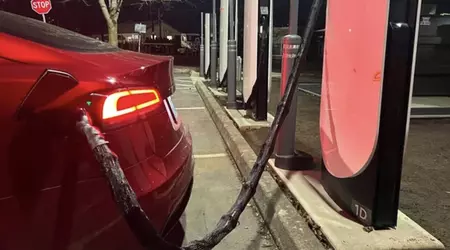 Tesla вводить антивандальний захист на станціях Supercharger