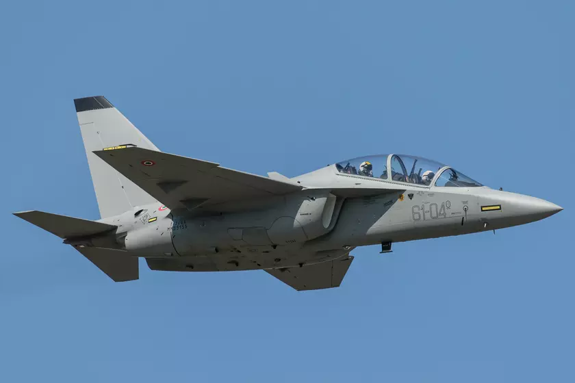 Польша получила последнюю партию боевых самолётов Aermacchi M-346