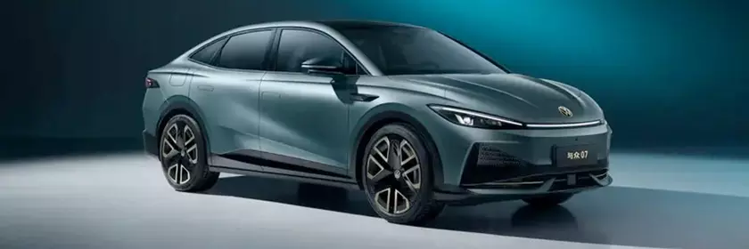 Электрический седан Volkswagen ID Unyx 07