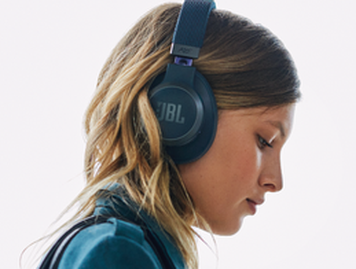 JBL Live 650BTNC