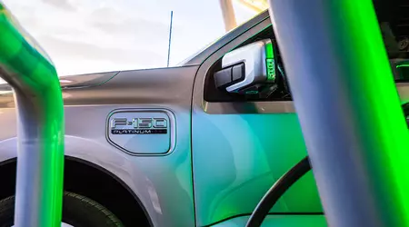 OTA-оновлення Ford F-150 прискорило зарядку електричного пікапа