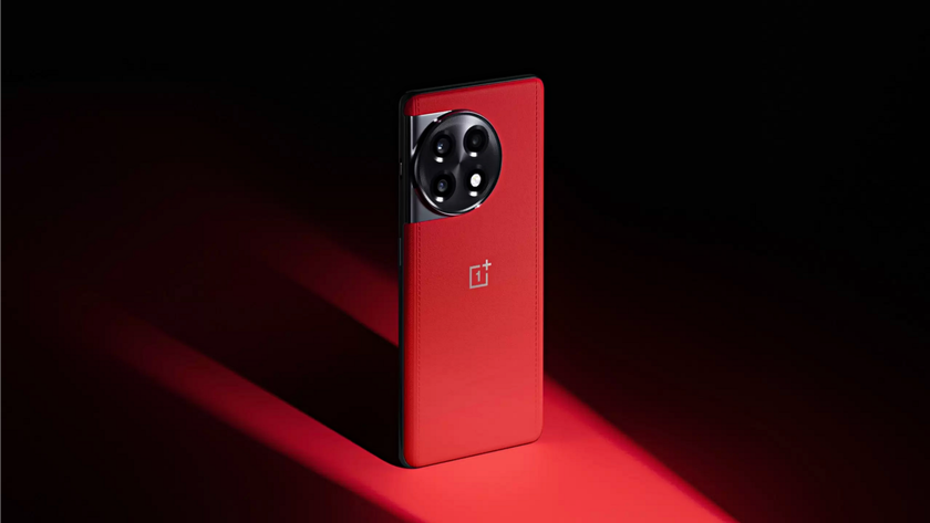 OnePlus 11R Solar Red Color Variant получил новую модификацию памяти за $395