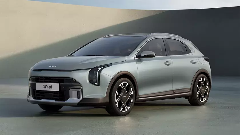 Обновленный кросс-хэтчбек Kia XCeed 2027 года