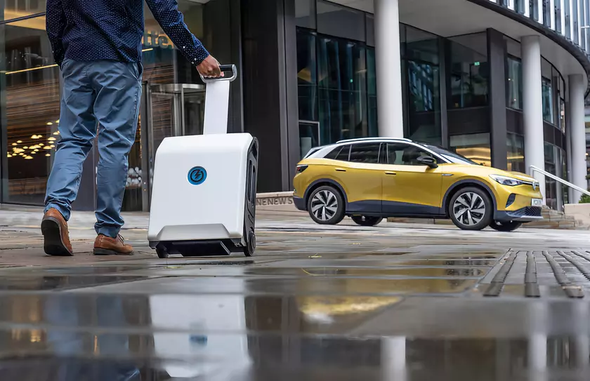 ZipCharge Go: электрическая «канистра», позволяющая проехать 30 км разряженному электрокару