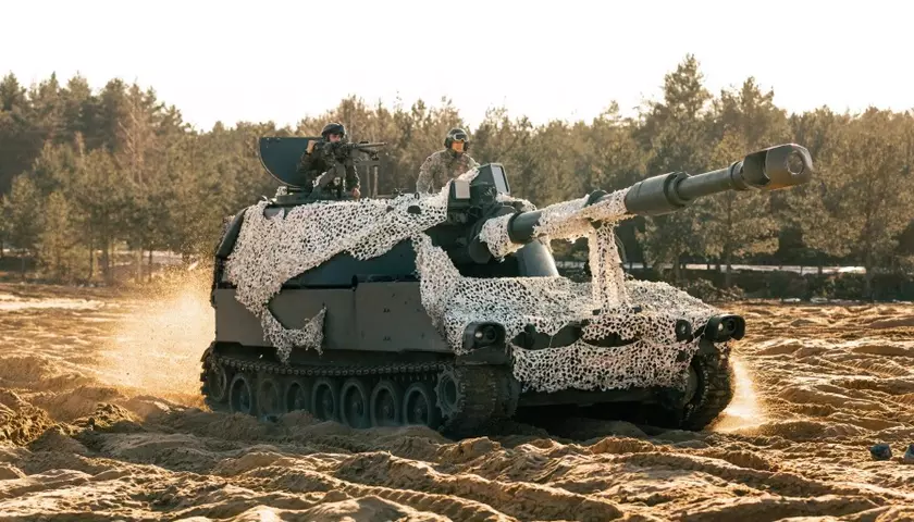 Испанская армия заказала 155-мм боеприпасы с дальностью 40 км для гаубиц M109A5 и SAIC 155/52 на сумму €40,5 млн