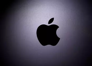 Apple has overtaken Samsung to become the global market leader in smartphone sales for the first time