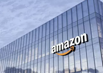 Amazon представил новую функцию AI Shopping Guides, который поможет выбрать лучшие товары во время шопинга