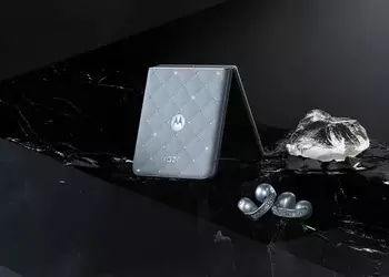 Складной Motorola Razr 60 получит версию со стразами Swarovski