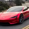Tesla Roadster у гаражі на попередньому вигляді