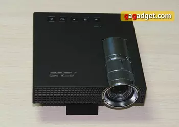 Обзор портативного проектора ASUS P1M