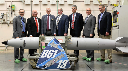 США створили нову ядерну бомбу B61-13 на рік раніше терміну