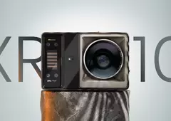 Ретрофутуризм у валізі: огляд лазерного проєктора Hisense XR10