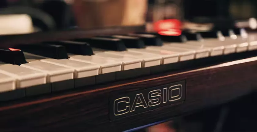Casio сокращает персонал и меняет стратегию продаж музыкальных инструментов из-за убытков
