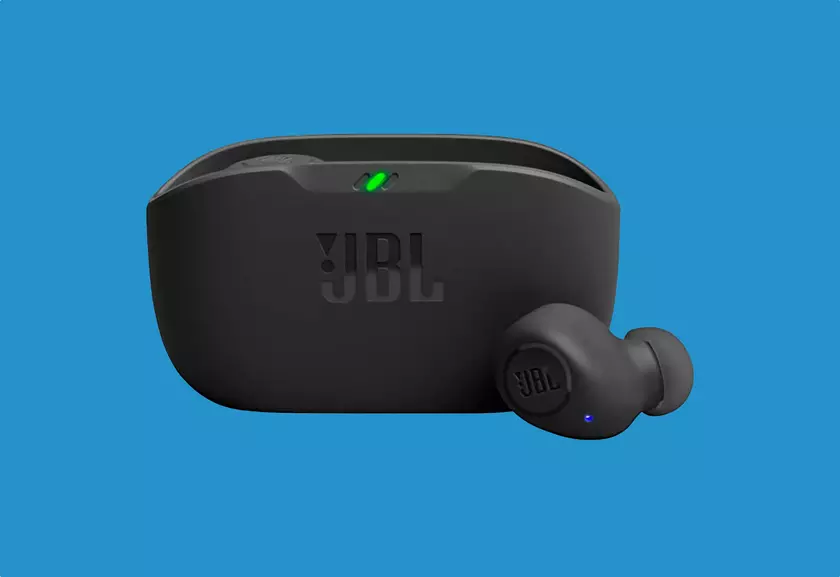 JBL Vibe Buds: TWS-наушники с защитой IP54 и автономностью до 32 часов за $39 (скидка $10)