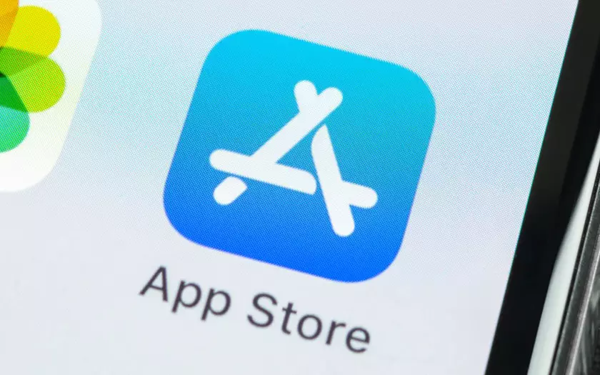 Apple разрешила автоматически списывать деньги пользователей при повышении стоимости подписки в App Store