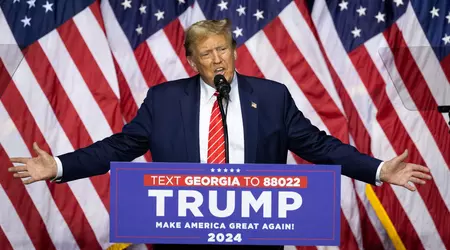 Trump blames Iran for hacking attack on his campaign