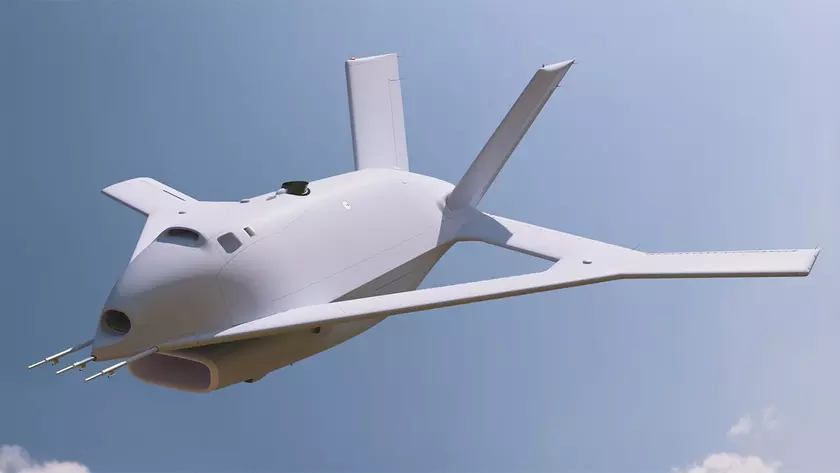 Сборка экспериментального беспилотника X-65 в цеху