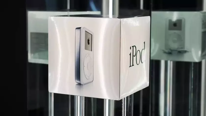 Оригинальный iPod 2001 года продали за $29 тысяч