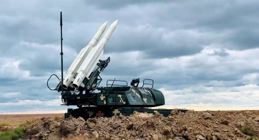 ЗРК «Бук-М1» сжёг редкий российский разведывательный дрон класса «Птеро» (видео)
