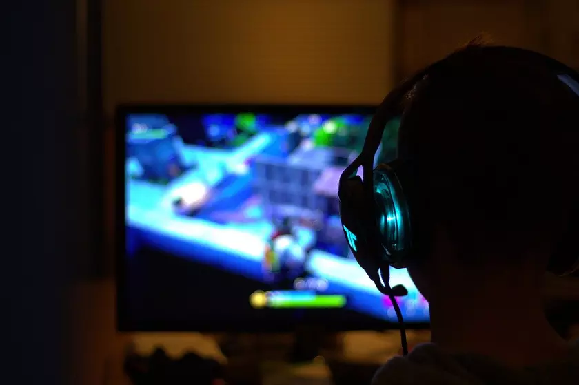 Илон Маск поддержал Epic Games в их битве с Apple