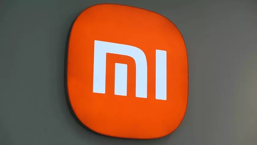 Xiaomi: Эволюция Логотипа — Погружение в Брендовую Айдентику