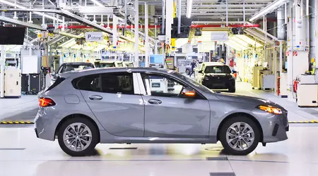BMW навчила автомобілі їздити заводом без водія: що це означає для виробництва?