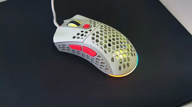 2E Gaming HyperSpeed Pro Overview: Lightweight ...
