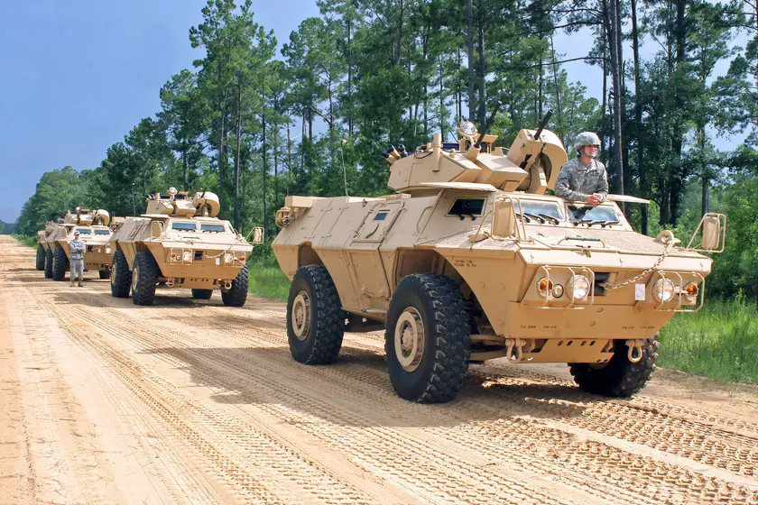 Вооружённые Силы Украины получили американские бронетранспортёры M1117
