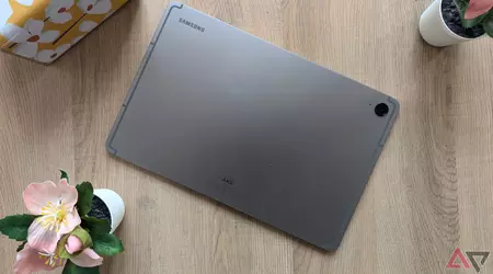 Samsung a présenté une version préliminaire de One UI 7 pour Galaxy Tab S9 FE : première impression d'un utilisateur