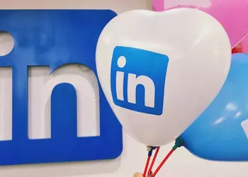LinkedIn превысил $2 млрд прибыли от премиум-подписок, общий доход компании увеличился на 9%