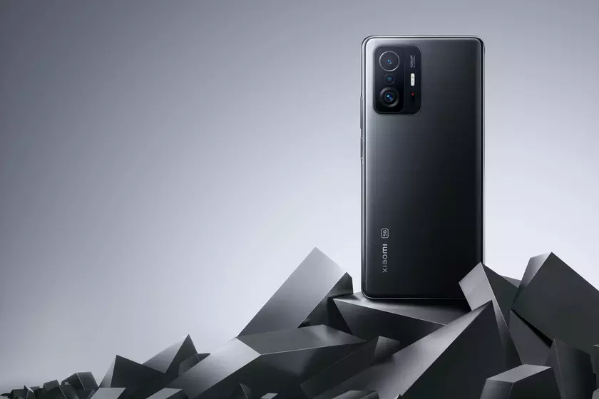 Процессор MediaTek Dimensity 8100 Ultra и тройная камера на 108 МП: в сети появились характеристики Xiaomi 12T