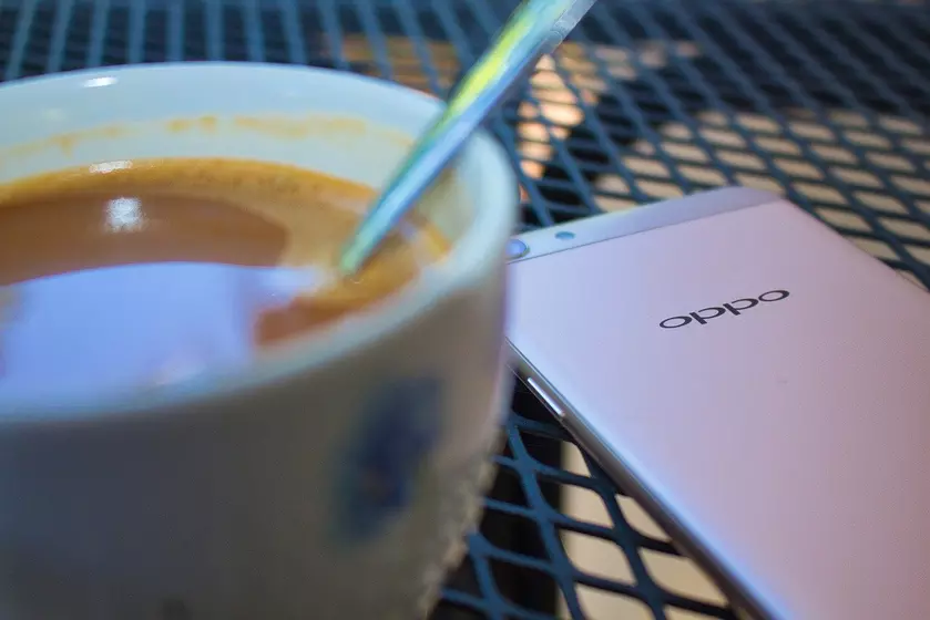 OPPO расширила список смартфонов, которые получат обновление ColorOS 12